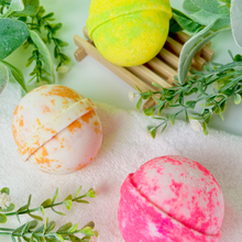 Load image into Gallery viewer, Large Bath Bomb - With Skin-Loving Moisturizers: Hibiscus Palm