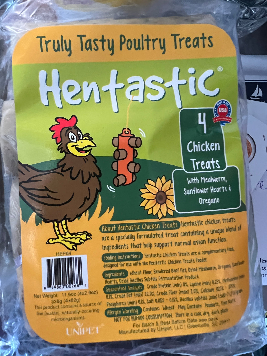 Hentastic Treats 4 packs Mealworm, Sunflower Hearts and Oregano