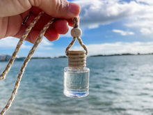 Load image into Gallery viewer, Car diffuser, car air freshener: Seaside Sandalwood
